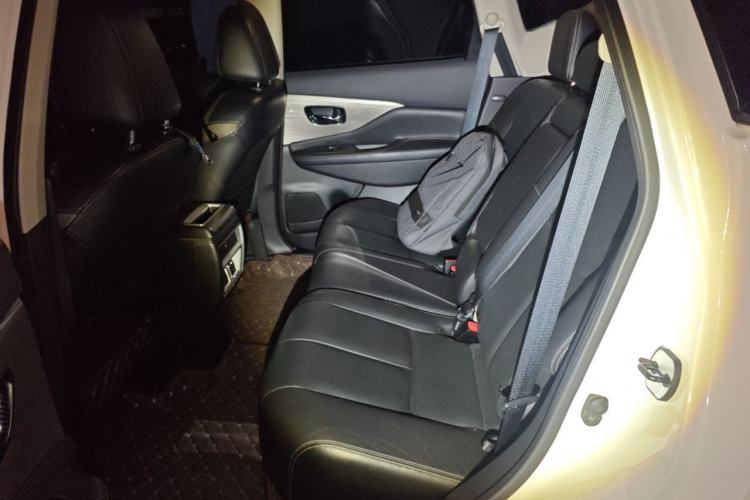 Used Nissan Murano 2019 2.5L XL Plus Two-Wheel Drive SmartConnect Leading Edition China VI Standard Left Rear Seat