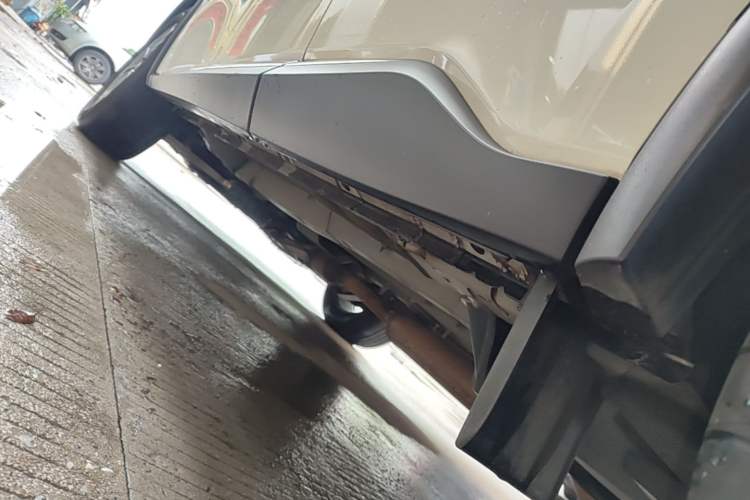 Used Nissan Murano 2019 2.5L XL Two-Wheel Drive Smart Connect Luxury Edition China VI Standard Left Side Sill