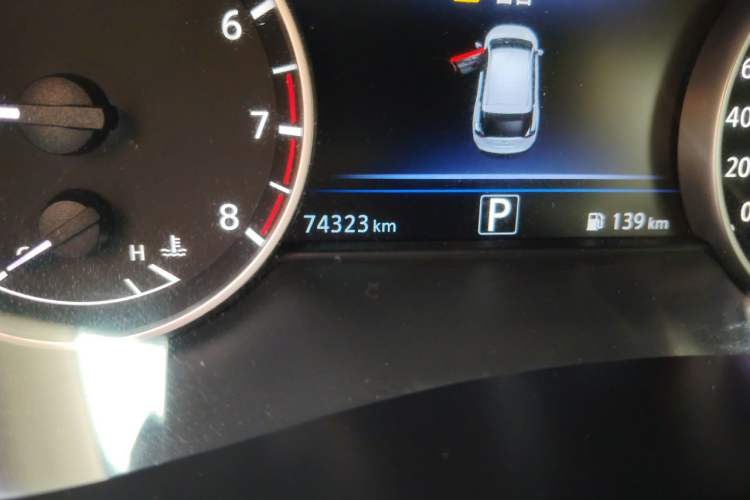 Used Nissan Murano 2019 2.5L XE Two-Wheel Drive Elite Version China VI Standard Odometer Close Up