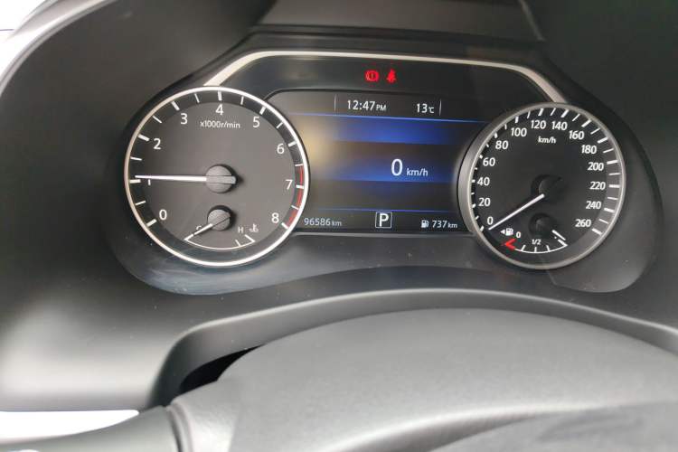 Used Nissan Murano 2019 2.5L XL Two-Wheel Drive SmartConnect Luxury Edition China V Standard Odometer Close Up