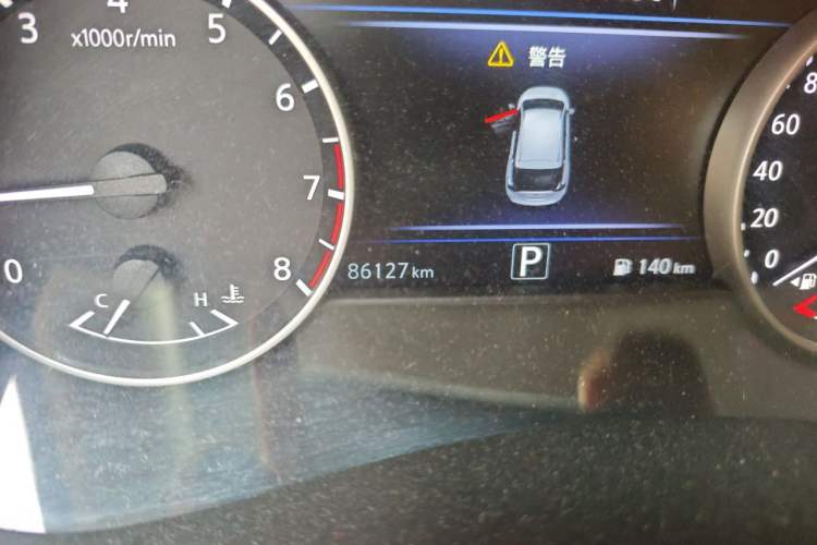 Used Nissan Murano 2019 2.5L XL Two-Wheel Drive Smart Connect Luxury Edition China VI Standard Odometer Close Up