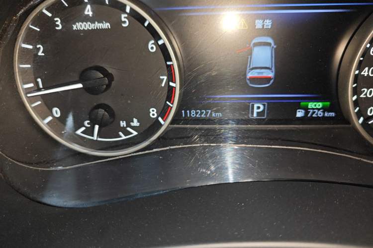 Used Nissan Murano 2019 2.5L XL Two-Wheel Drive Smart Connect Luxury Edition China VI Standard Odometer Close Up
