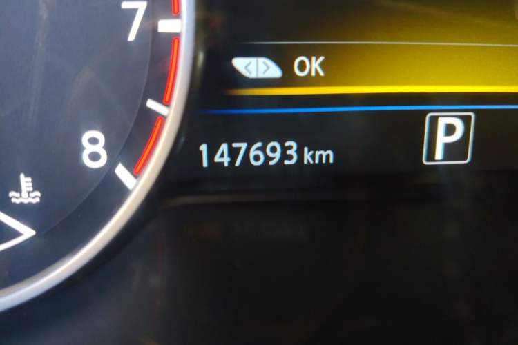 Used Nissan Murano 2019 2.5L XE Two-Wheel Drive Elite Version China VI Standard Odometer Close Up