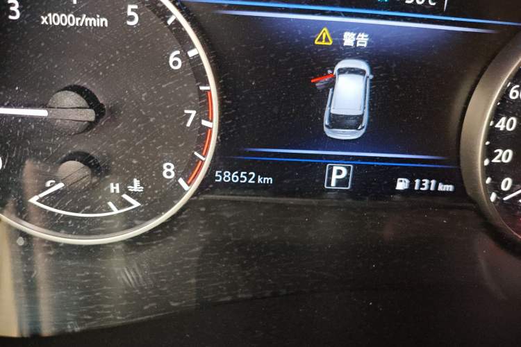 Used Nissan Murano 2019 2.5L XL Two-Wheel Drive Smart Connect Luxury Edition China VI Standard Odometer Close Up