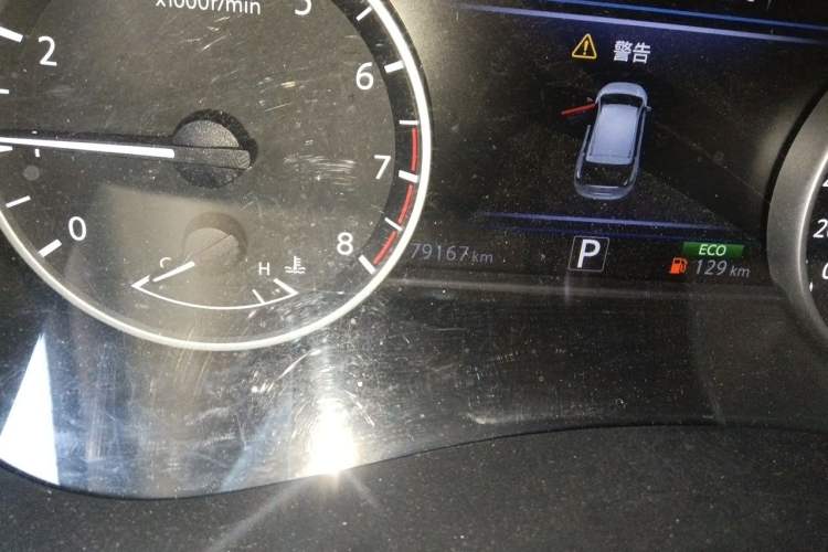 Used Nissan Murano 2019 2.5L XE Two-Wheel Drive Elite Version China VI Standard Odometer Close Up
