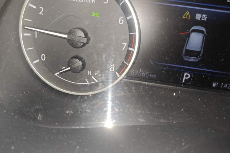 Used Nissan Murano 2019 2.5L XL Two-Wheel Drive Smart Connect Luxury Edition China VI Standard Odometer Close Up