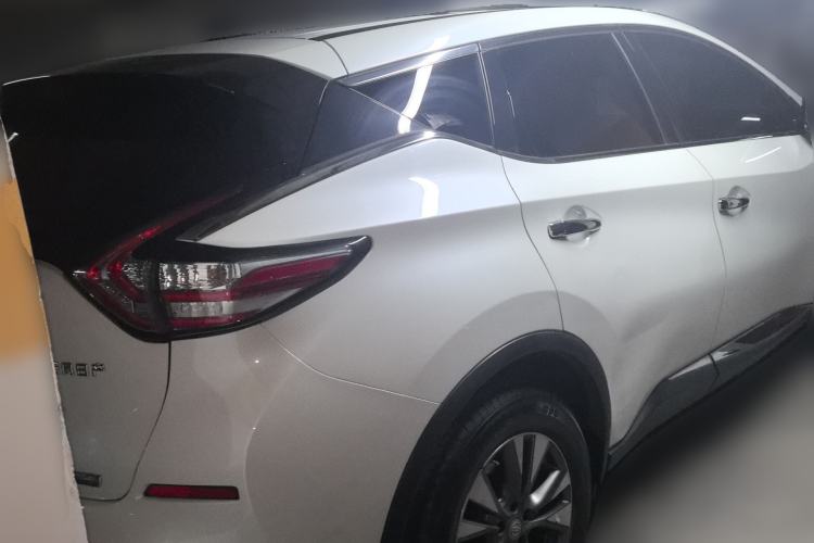 Used Nissan Murano 2019 2.5L XL Two-Wheel Drive Smart Connect Luxury Edition China VI Standard Rear Right 45 Deg