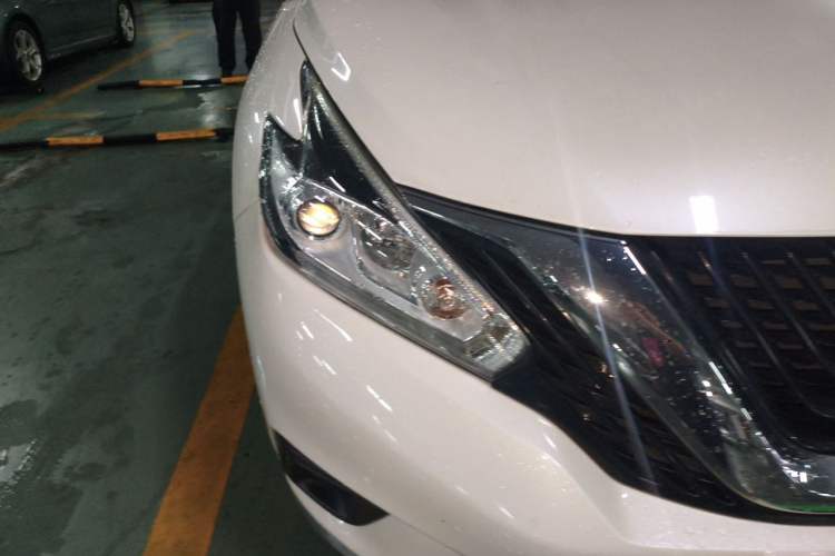 Used Nissan Murano 2019 2.5L XE Two-Wheel Drive Elite Version China VI Standard Right Front Headlight