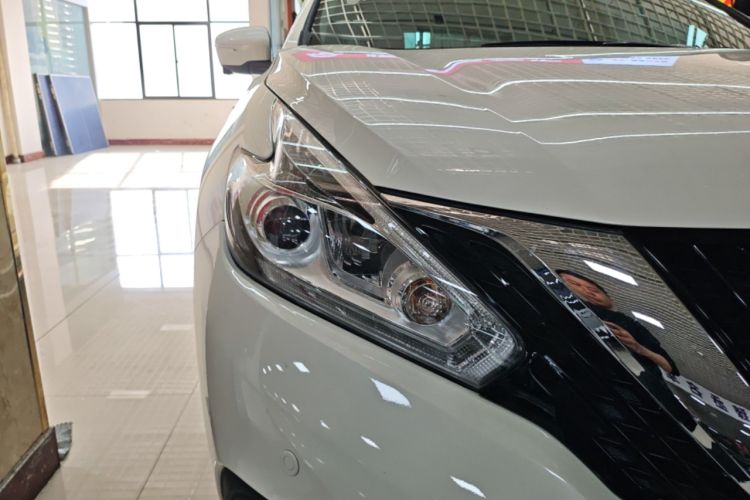 Used Nissan Murano 2019 2.5L XL Two-Wheel Drive Smart Connect Luxury Edition China VI Standard Right Front Headlight
