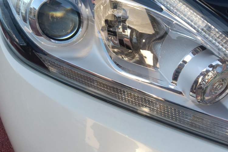 Used Nissan Murano 2019 2.5L XE Two-Wheel Drive Elite Version China VI Standard Right Front Headlight