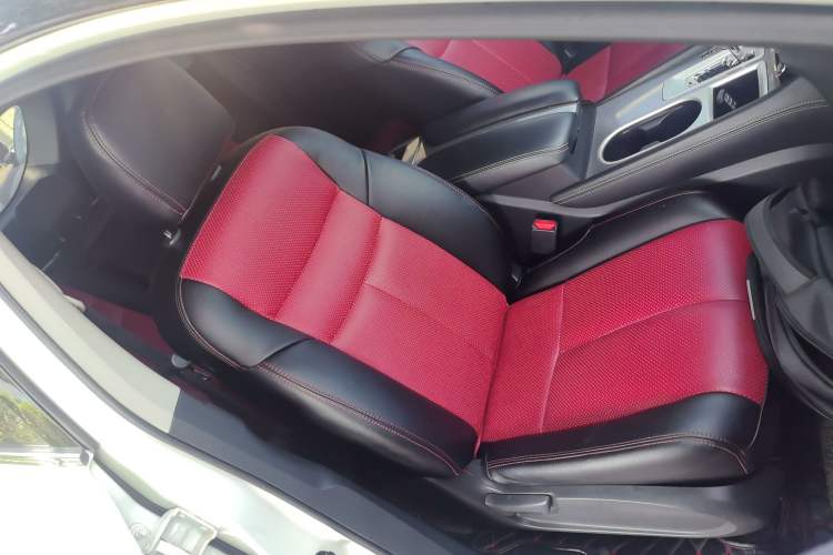 Used Nissan Murano 2019 2.5L XE Two-Wheel Drive Elite Version China VI Standard Right Front Seat