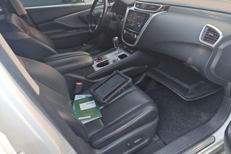 Used Nissan Murano 2019 2.5L XL Two-Wheel Drive Smart Connect Luxury Edition China VI Standard Right Front Seat