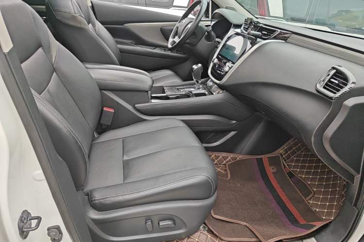 Used Nissan Murano 2019 2.5L XL Two-Wheel Drive Smart Connect Luxury Edition China VI Standard Right Front Seat