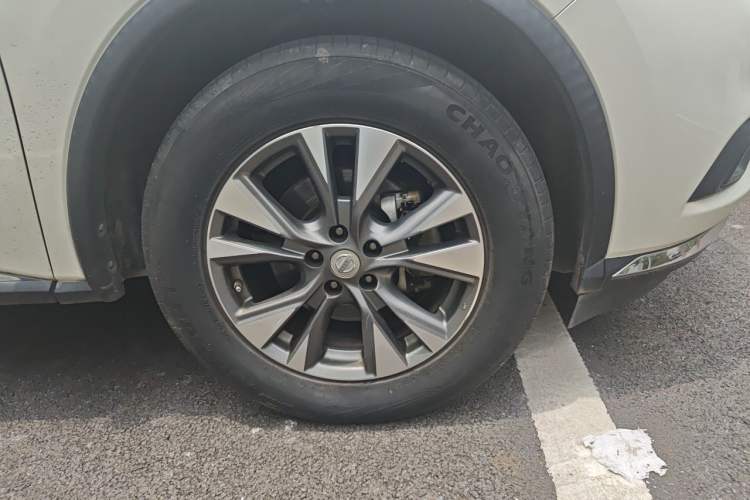 Used Nissan Murano 2019 2.5L XL Two-Wheel Drive Smart Connect Luxury Edition China VI Standard Right Front Wheel Hub