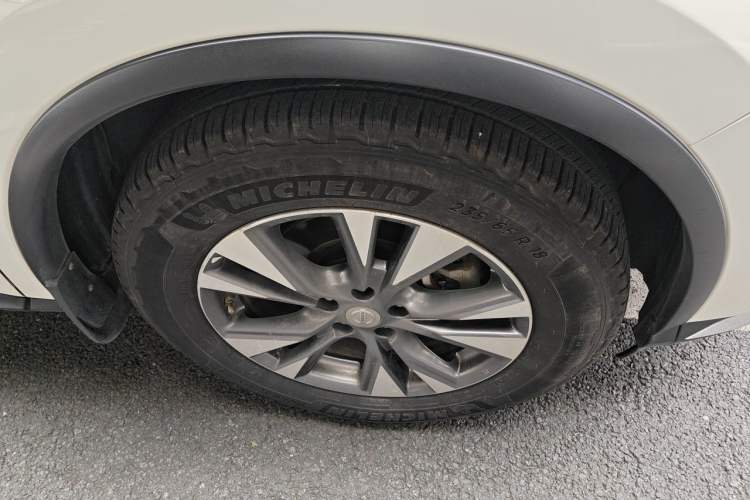 Used Nissan Murano 2019 2.5L XL Two-Wheel Drive Smart Connect Luxury Edition China VI Standard Right Front Wheel Hub