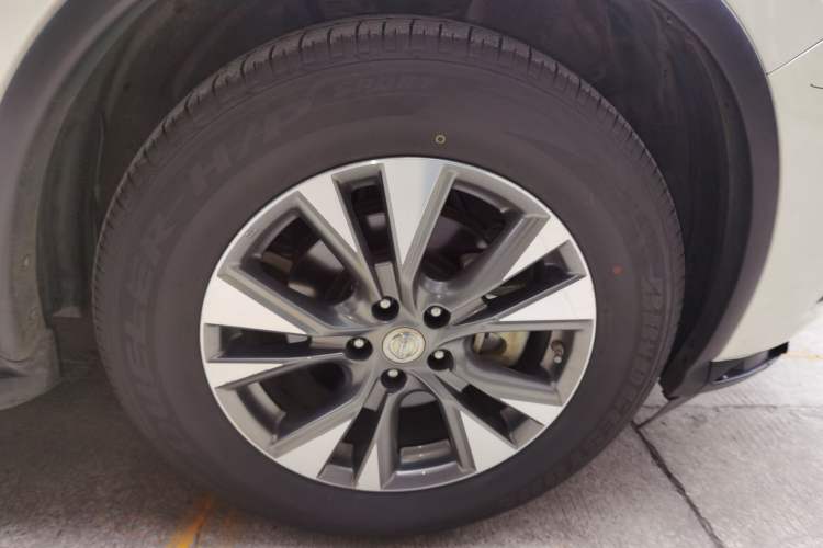 Used Nissan Murano 2019 2.5L XL Two-Wheel Drive Smart Connect Luxury Edition China VI Standard Right Front Wheel Hub