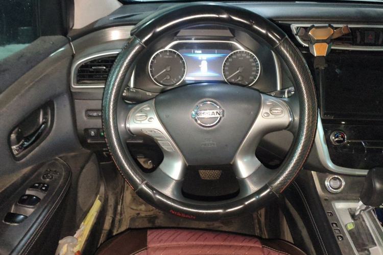 Used Nissan Murano 2019 2.5L XE Two-Wheel Drive Elite Version China VI Standard Steering Wheel