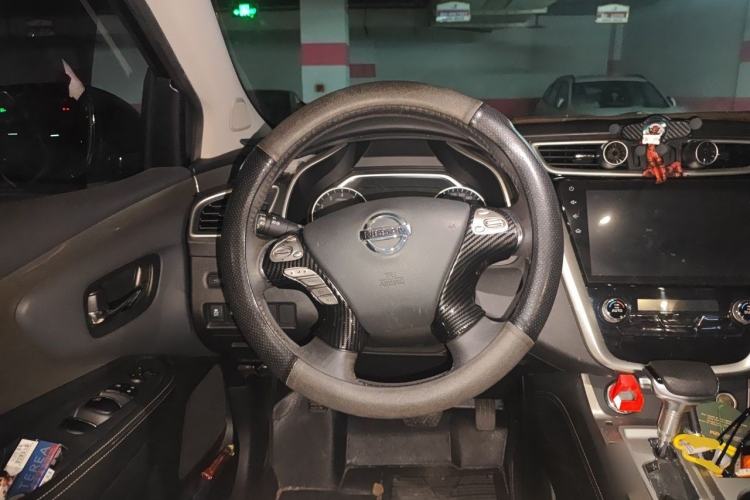 Used Nissan Murano 2019 2.5L XL Two-Wheel Drive SmartConnect Luxury Edition China V Standard Steering Wheel
