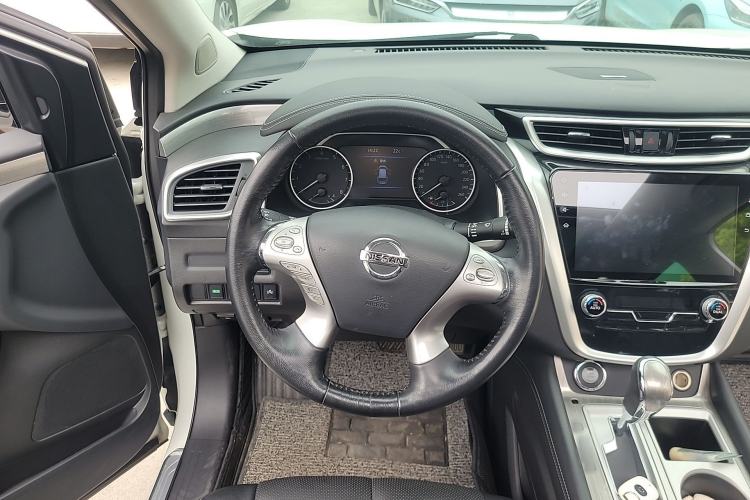 Used Nissan Murano 2019 2.5L XL Plus Two-Wheel Drive SmartConnect Leading Edition China VI Standard Steering Wheel