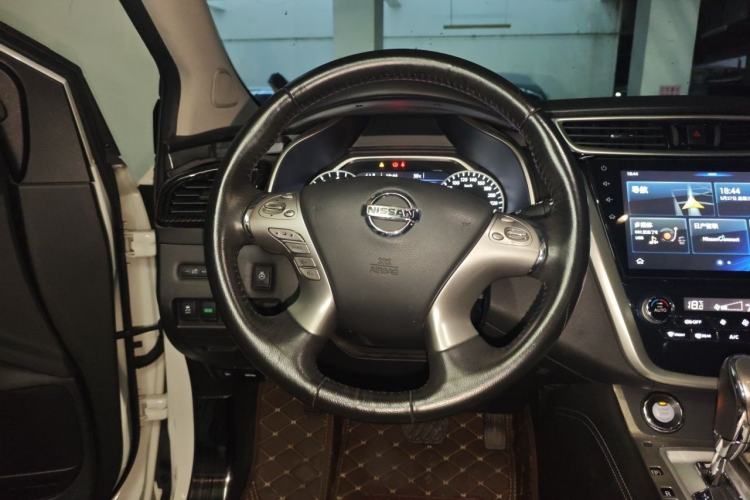 Used Nissan Murano 2019 2.5L XL Plus Two-Wheel Drive SmartConnect Leading Edition China VI Standard Steering Wheel