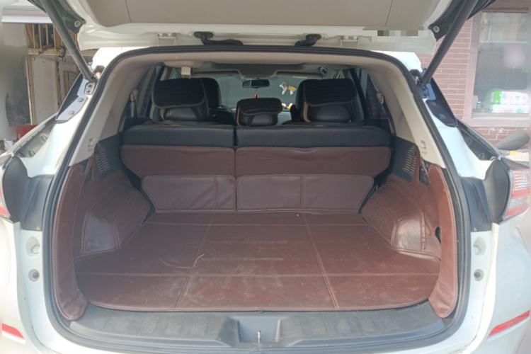 Used Nissan Murano 2019 2.5L XL Two-Wheel Drive Smart Connect Luxury Edition China VI Standard Trunk