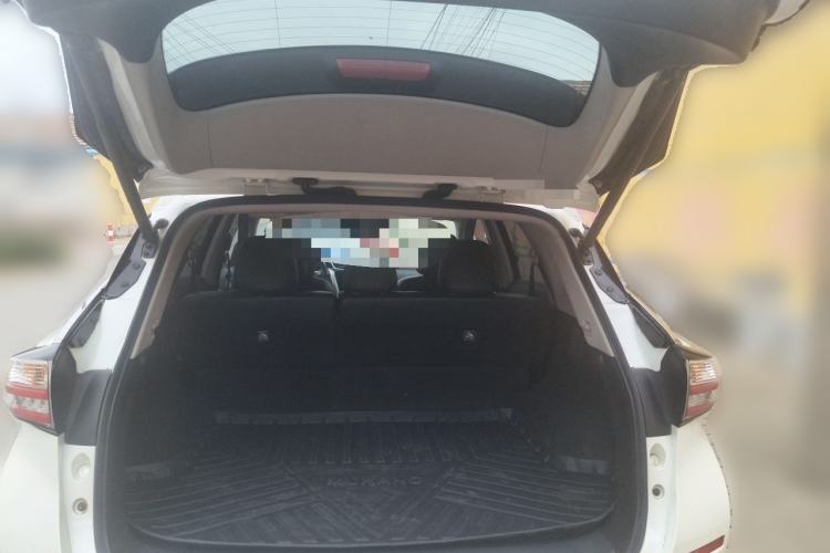 Used Nissan Murano 2019 2.5L XL Two-Wheel Drive Smart Connect Luxury Edition China VI Standard Trunk