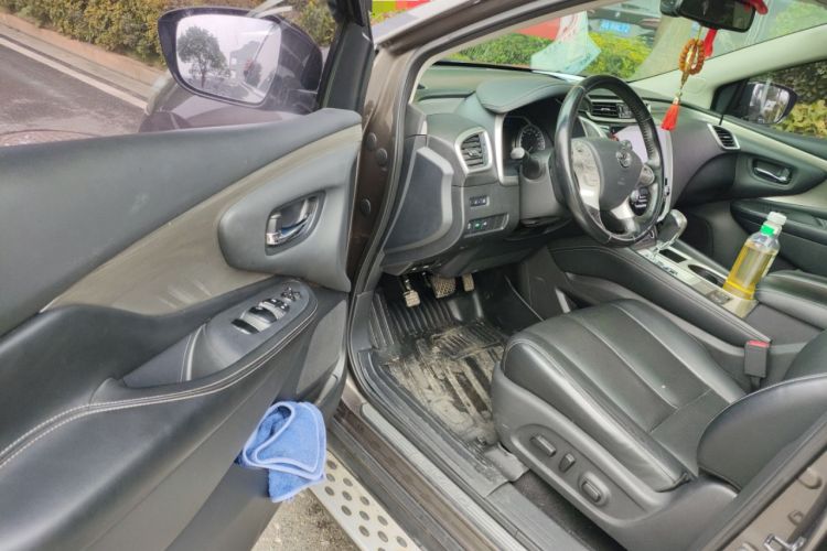 Used Nissan Murano 2019 2.5L XL Two-Wheel Drive Smart Connect Luxury Edition China VI Standard Driver Seat