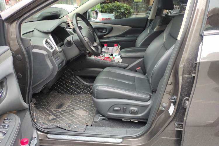 Used Nissan Murano 2019 2.5L XL Two-Wheel Drive Smart Connect Luxury Edition China VI Standard Driver Seat