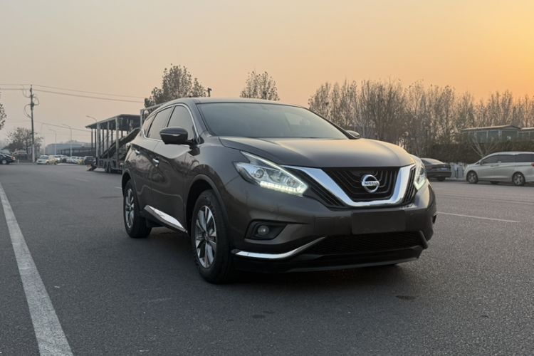 Used Nissan Murano 2019 2.5L XL Two-Wheel Drive Smart Connect Luxury Edition China VI Standard Exterior 3