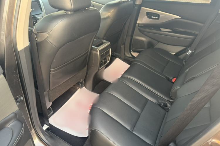 Used Nissan Murano 2019 2.5L XL Two-Wheel Drive Smart Connect Luxury Edition China VI Standard Interior 10