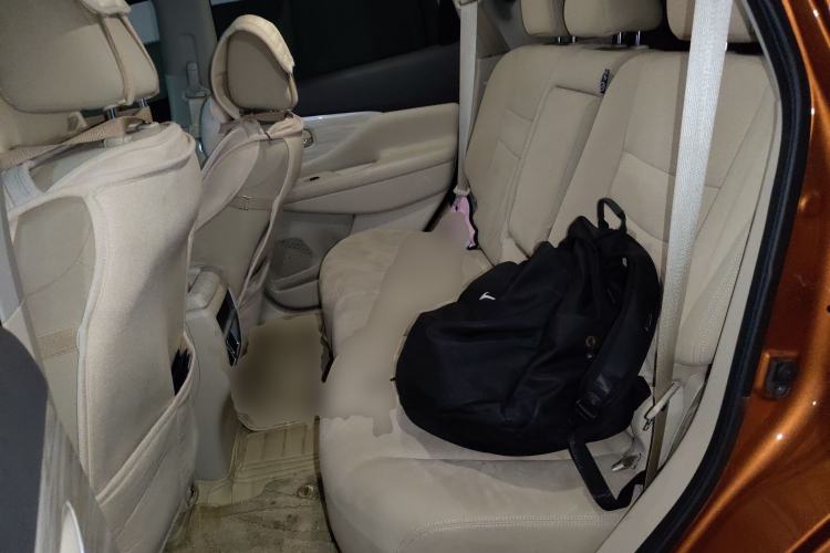 Used Nissan Murano 2019 2.5L XE Two-Wheel Drive Elite Version China V Standard Left Rear Seat