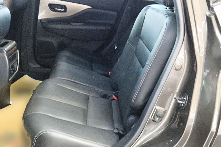 Used Nissan Murano 2019 2.5L XL Two-Wheel Drive Smart Connect Luxury Edition China VI Standard Left Rear Seat