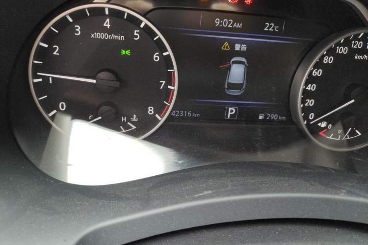 Used Nissan Murano 2019 2.5L XL Two-Wheel Drive Smart Connect Luxury Edition China VI Standard Odometer Close Up