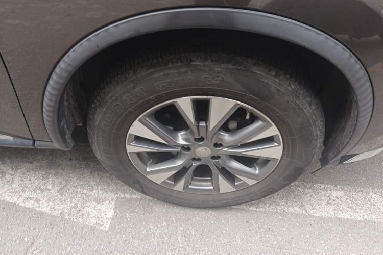Used Nissan Murano 2019 2.5L XL Two-Wheel Drive SmartConnect Luxury Edition China V Standard Right Front Wheel Hub