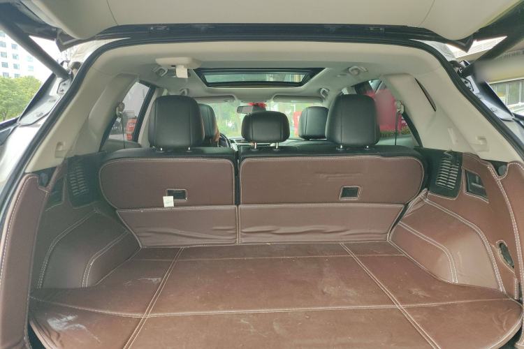 Used Nissan Murano 2019 2.5L XL Two-Wheel Drive Smart Connect Luxury Edition China VI Standard Trunk