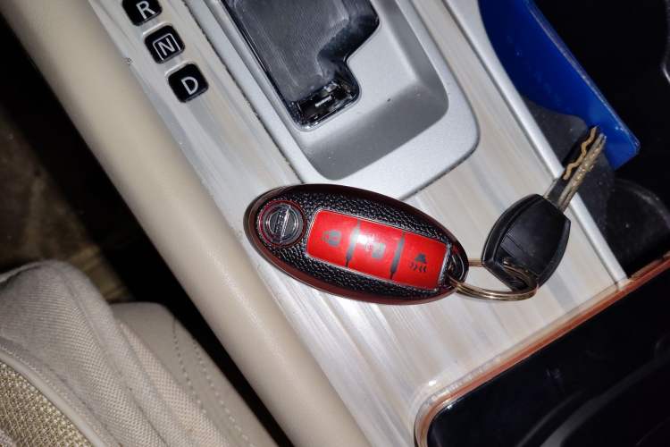 Used Nissan Murano 2019 2.5L XE Two-Wheel Drive Elite Version China V Standard Vehicle Key