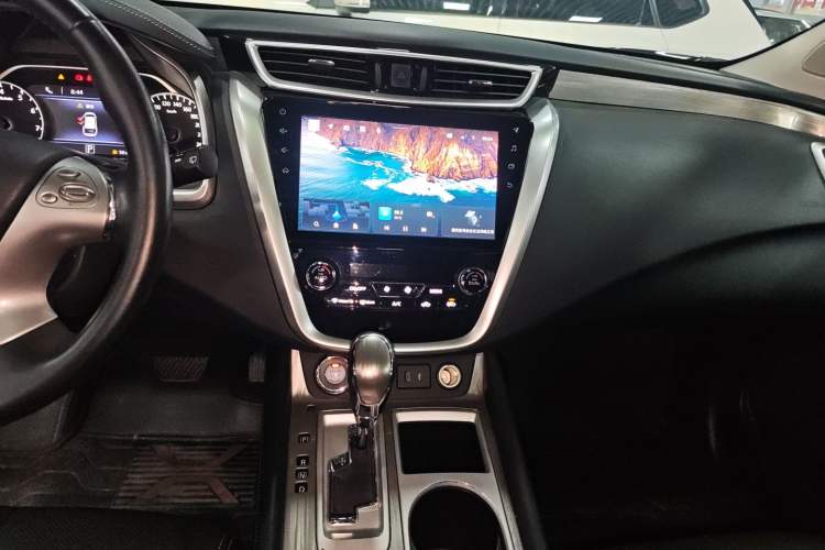 Used Nissan Murano 2021 2.5L XL Two-Wheel Drive Smart Connect Luxury Edition Audio And AC Panel