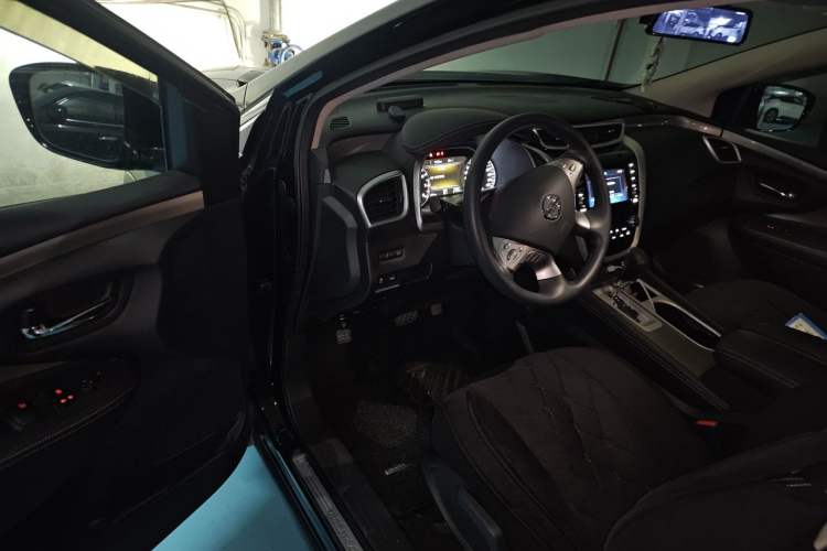 Used Nissan Murano 2021 2.5L XE Two-Wheel Drive Elite Edition Driver Seat