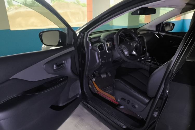 Used Nissan Murano 2021 2.5L XL Two-Wheel Drive Smart Connect Luxury Edition Driver Seat
