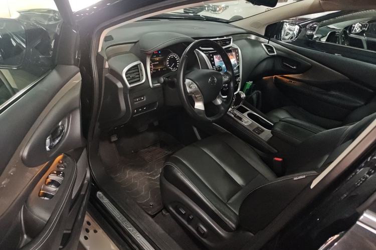 Used Nissan Murano 2021 2.5L XL Two-Wheel Drive Smart Connect Luxury Edition Driver Seat