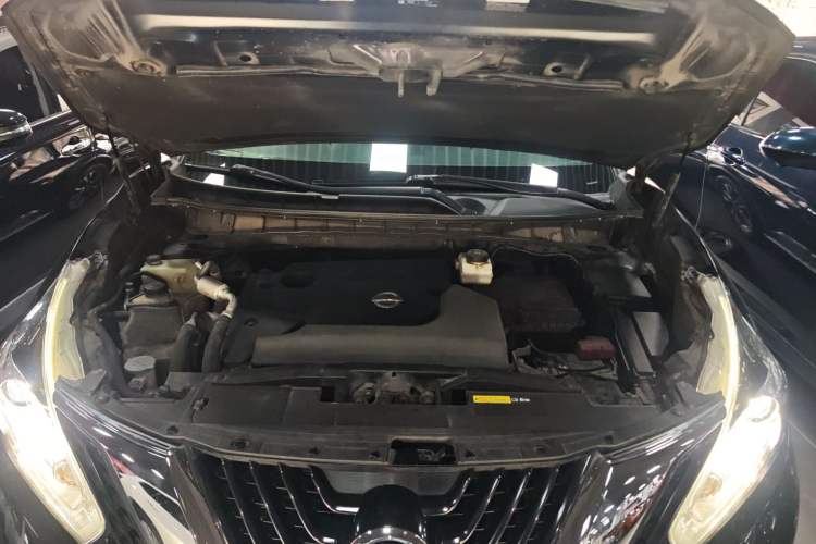 Used Nissan Murano 2021 2.5L XL Two-Wheel Drive Smart Connect Luxury Edition Engine Bay