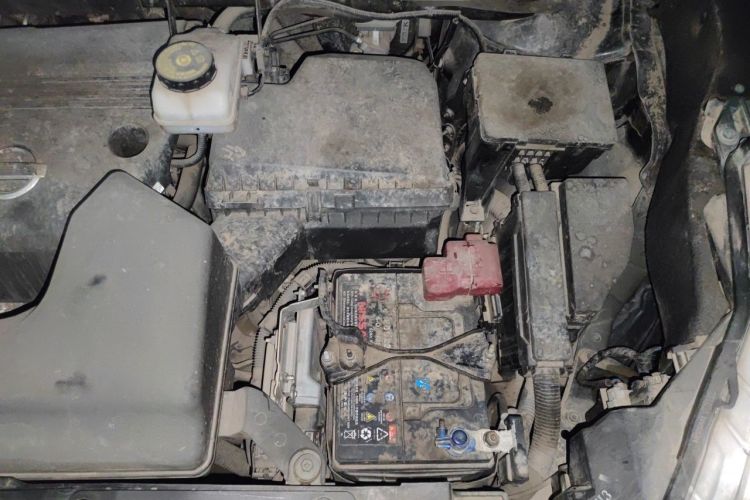 Used Nissan Murano 2021 2.5L XL Plus Two-Wheel Drive SmartConnect Leading Edition Engine Bay Left