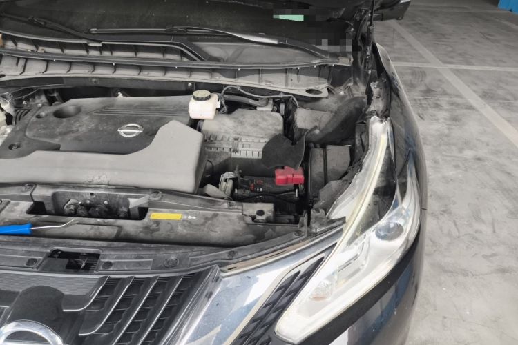 Used Nissan Murano 2021 2.5L XL Two-Wheel Drive Smart Connect Luxury Edition Engine Bay Left