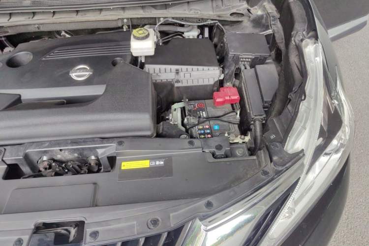 Used Nissan Murano 2021 2.5L XE Two-Wheel Drive Elite Edition Engine Bay Left