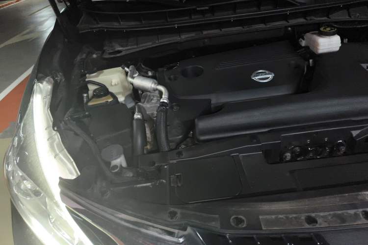 Used Nissan Murano 2021 2.5L XL Two-Wheel Drive Smart Connect Luxury Edition Engine Bay Right