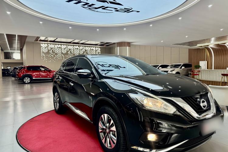 Used Nissan Murano 2021 2.5L XE Two-Wheel Drive Elite Edition Exterior 2