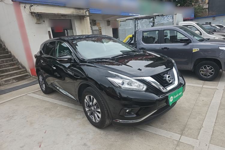 Used Nissan Murano 2021 2.5L XE Two-Wheel Drive Elite Edition Front Right 45 Deg