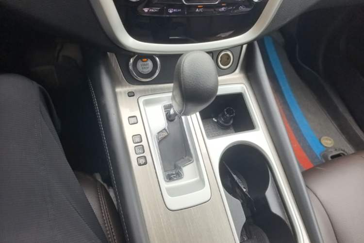 Used Nissan Murano 2021 2.5L XE Two-Wheel Drive Elite Edition Gear Lever