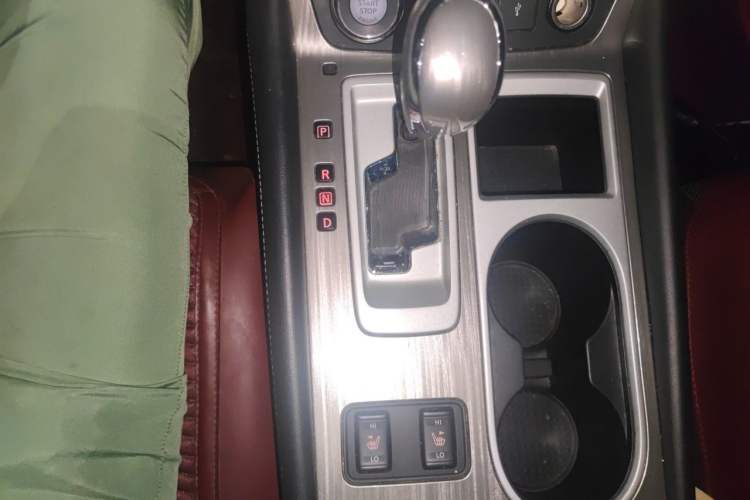 Used Nissan Murano 2021 2.5L XL Plus Two-Wheel Drive SmartConnect Leading Edition Gear Lever