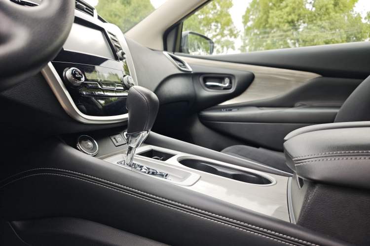 Used Nissan Murano 2021 2.5L XE Two-Wheel Drive Elite Edition Interior 4